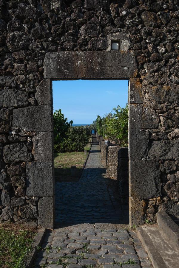 Entre Muros - Turismo Rural - Casa Com Jardim E Acesso Direto Ao Mar Ribeira Grande Buitenkant foto